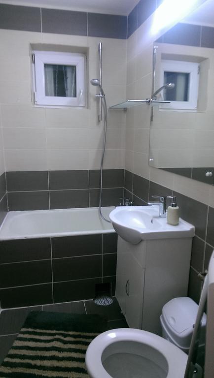 Ch4 Apartment Medgyes Szoba fotó